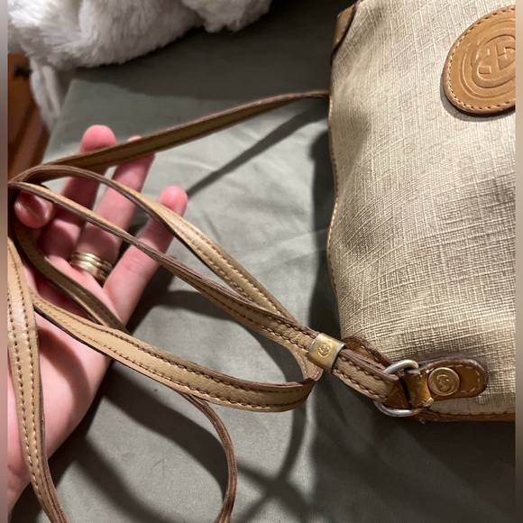 Authentic vintage Gucci Small Shoulder Bag, GG logo - Serial number 007-115-0093 - Picture 8 of 11